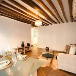 Typical Flat 4 Guests Best Neighborhood