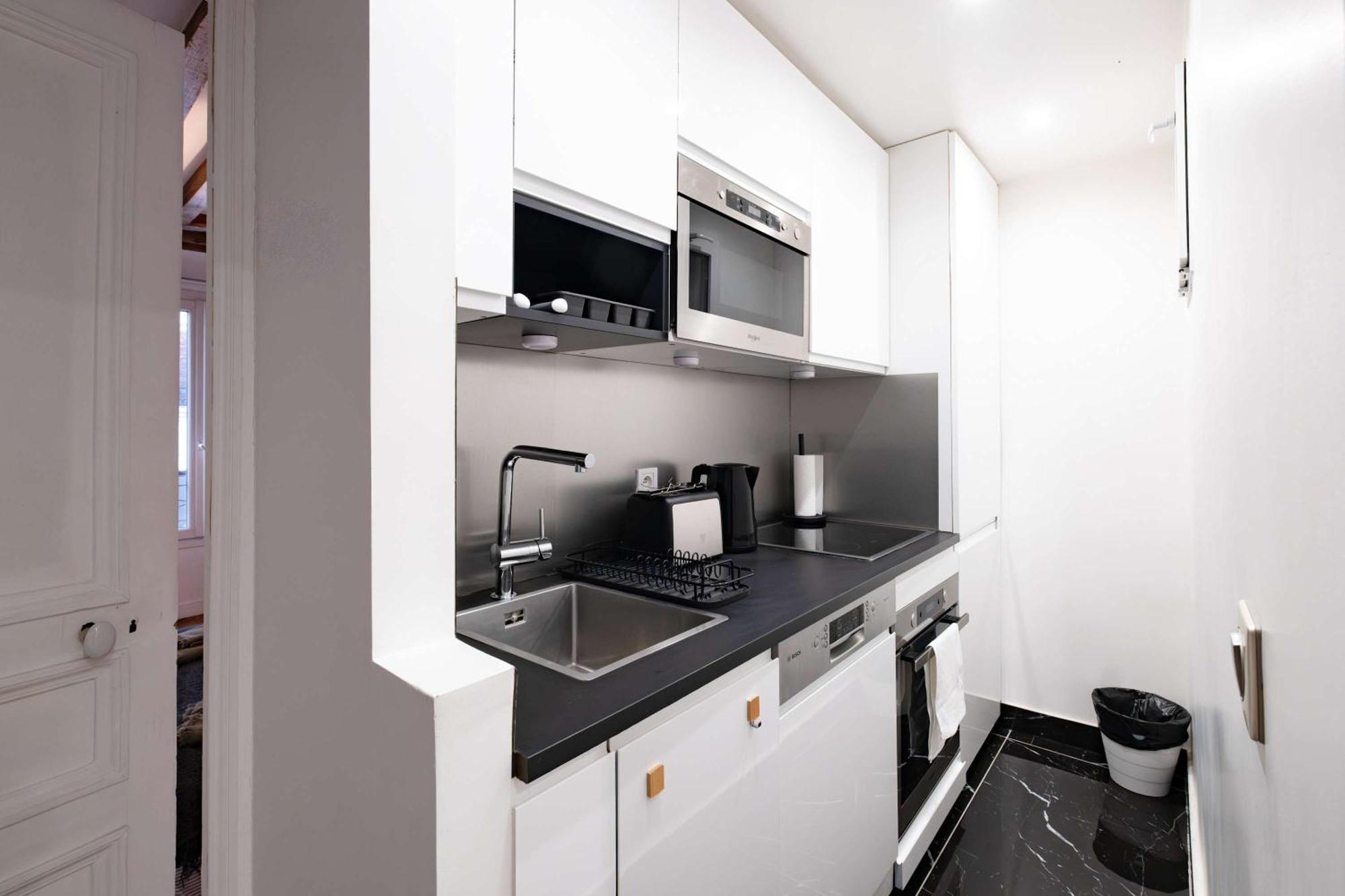 Typical Flat 4 Guests Neighborhood